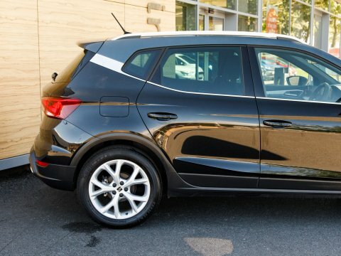 Seat Arona Suv MD23AAV Black #6