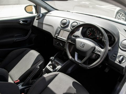 Seat Ibiza Hatchback White #4