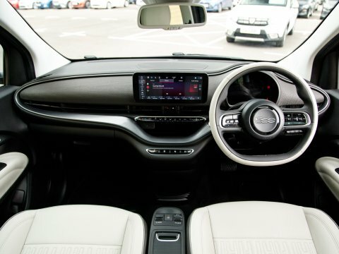 Fiat 500E Hatchback Green #3