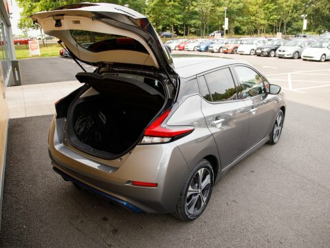 Nissan Leaf Acenta 148 Bhp Free Road Tax, 1 Owner, Low Ins Black #39