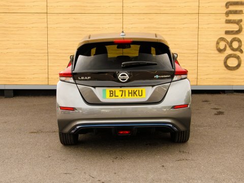 Nissan Leaf Hatchback Grey #6