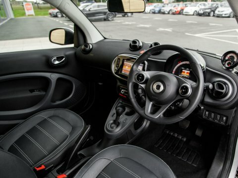 Smart Fortwo Coupe Hatchback White #4