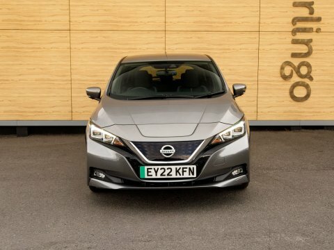 Nissan Leaf Hatchback Grey #5