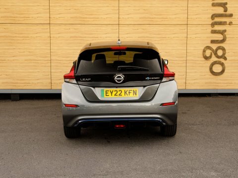 Nissan Leaf Hatchback Grey #6