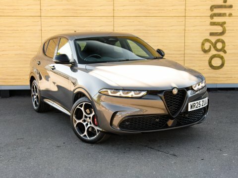 Alfa Romeo Tonale Suv Grey