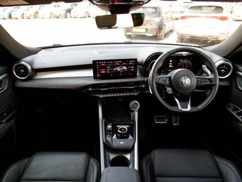Alfa Romeo Tonale Suv Grey #3