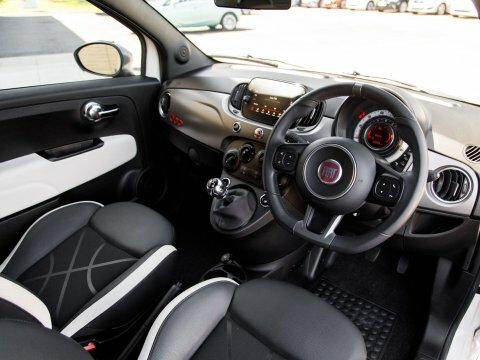 Fiat 500 Hatchback White #4