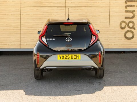 Toyota Aygo X Hatchback YX25UEH Green #6
