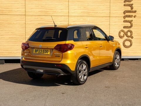Suzuki Vitara Suv Yellow #2