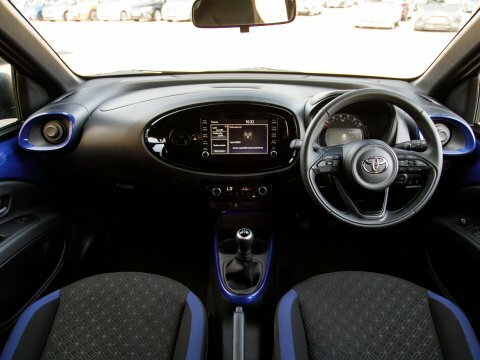 Toyota Aygo X Hatchback Blue #3