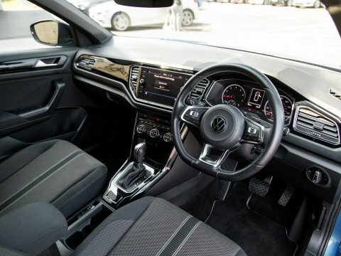 Volkswagen T-Roc Suv Blue #4
