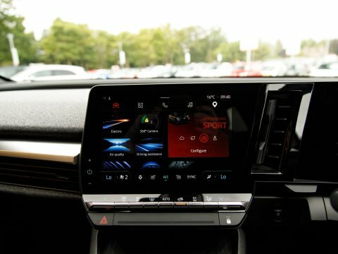 Renault Megane Megane Launch Edition Ev Black #28
