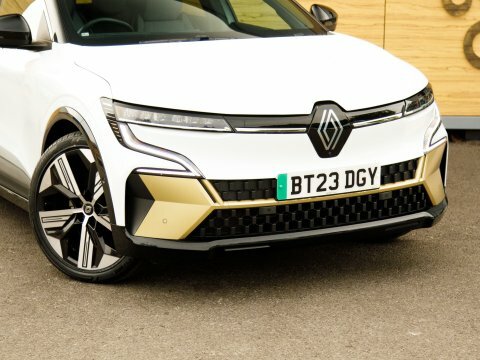 Renault Megane Megane Launch Edition Ev Black #10