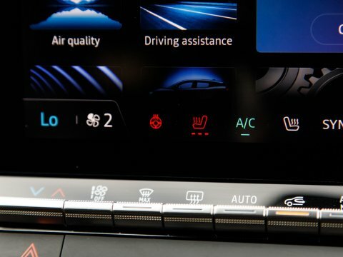 Renault Megane Megane Launch Edition Ev Black #33