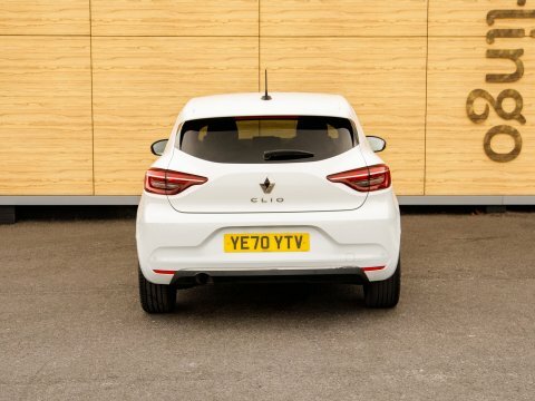 Renault Clio Hatchback White #6
