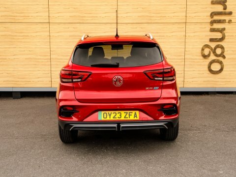 MG ZS Suv Red #6