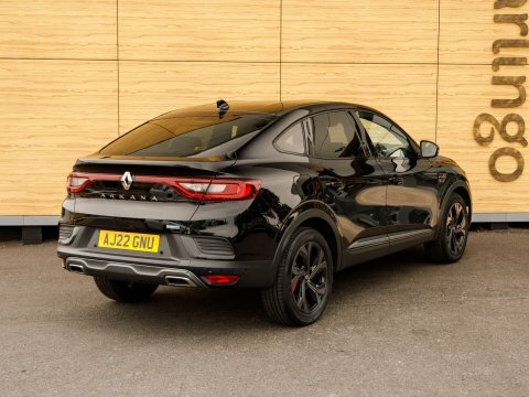 Renault Arkana Suv Black #2