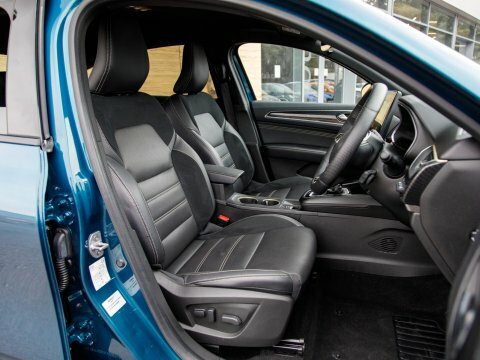 Renault Arkana Renault Arkana Engineered Blue #37