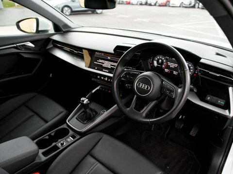 Audi A3 Hatchback YM23LSY White #4