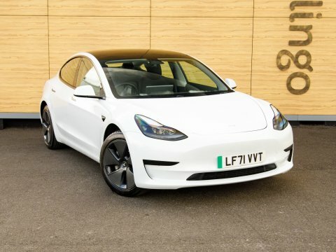 Tesla Model 3 Saloon White