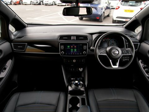 Nissan Leaf Hatchback Silver #3