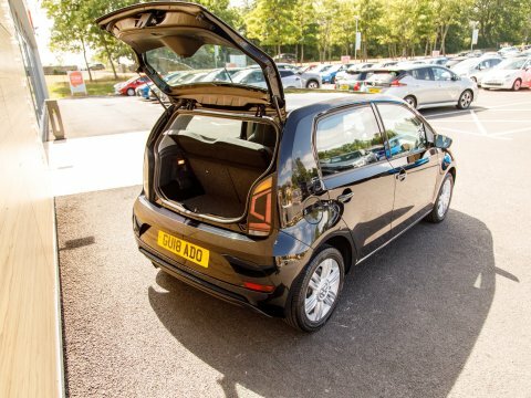 Volkswagen Up 1.0 Move Up White #30