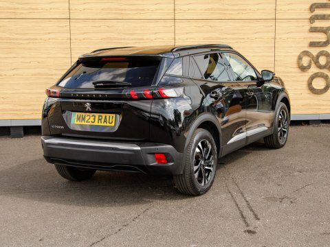 Peugeot 2008 Suv Black #2