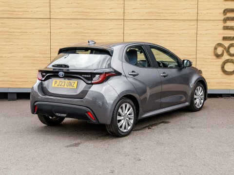 Toyota Yaris Hatchback Grey #2