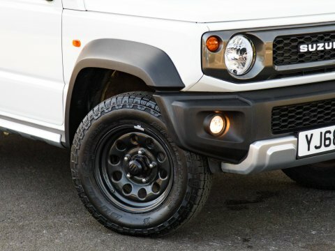 Suzuki Jimny Sz4 White #10
