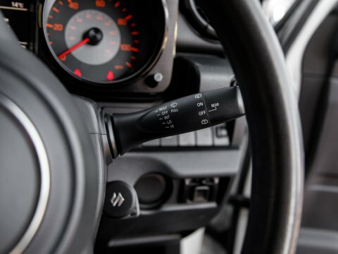 Suzuki Jimny Sz4 White #16