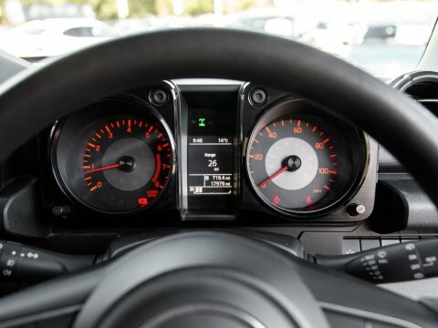 Suzuki Jimny Sz4 White #13