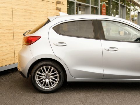 Mazda 2 1.5 Skyactiv-g Sport Nav Euro 6 Ss Red #7