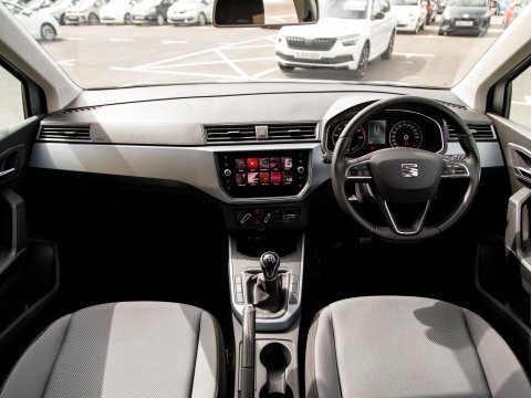 Seat Arona Suv Silver #3