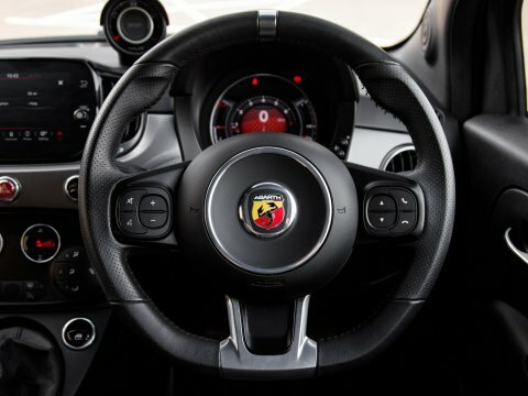 Abarth 500 1.4 T-jet Turismo Euro 6 Black #22