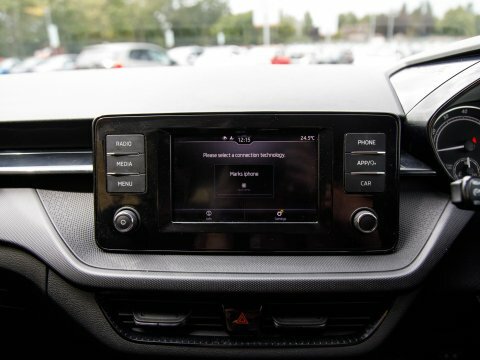 Skoda Fabia 1.0 Tsi Colour Edition Silver #26