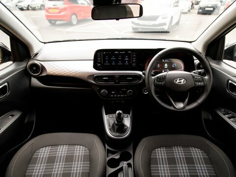 Hyundai I10 Hatchback Black #3