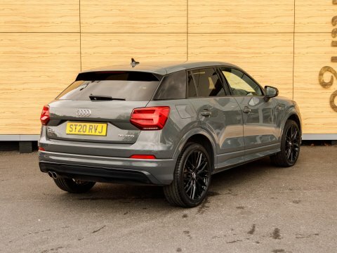 Audi Q2 Suv Grey #2