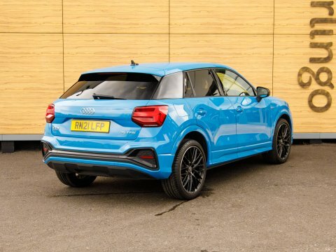 Audi Q2 Q2 S Line Black Edition 35 Tfsi S-a Blue #2