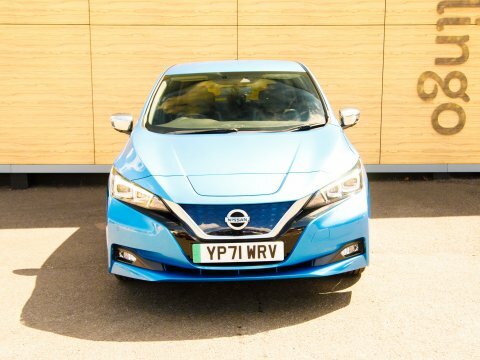 Nissan Leaf Hatchback Blue #5