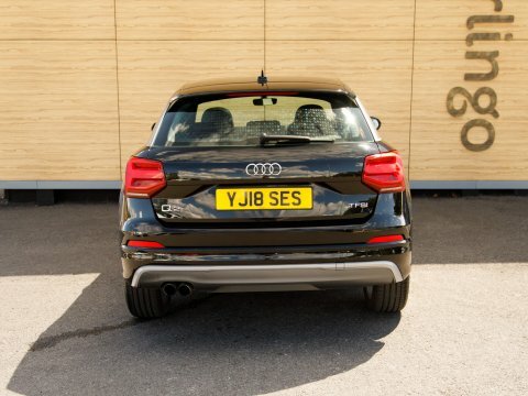 Audi Q2 Suv Black #6