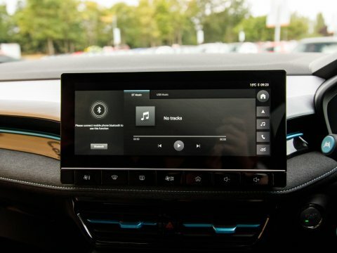 MG MG5 61.1Kwh Trophy Long Range Estate Grey #24