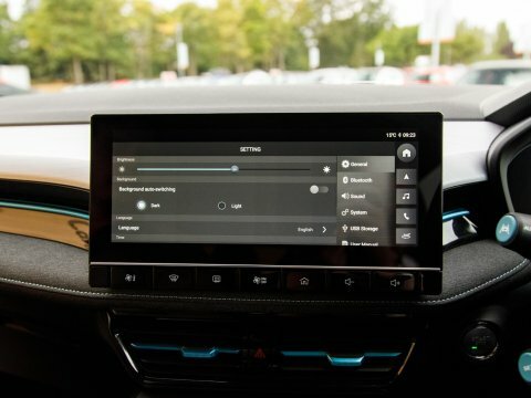 MG MG5 61.1Kwh Trophy Long Range Estate Grey #30