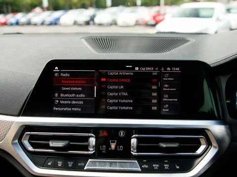 BMW 4 Series 420I M Sport Step 2023 Blue #25
