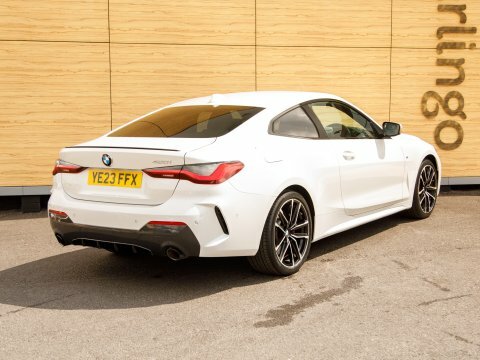BMW 4 Series Coupe White #2