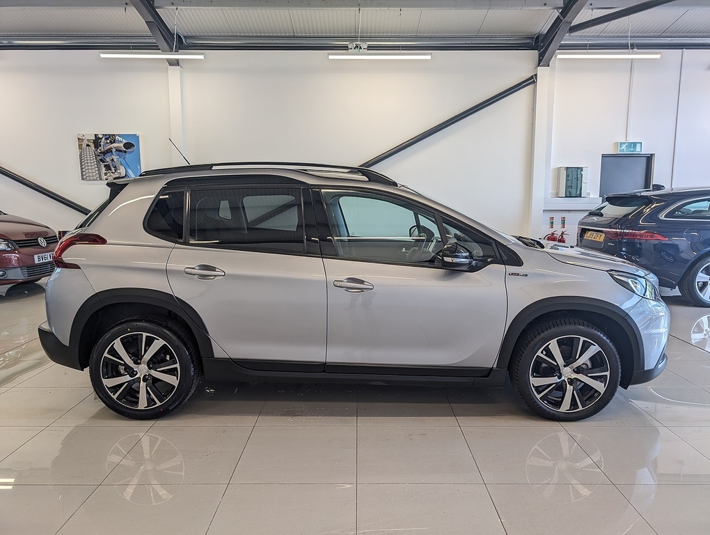 Peugeot 2008 Puretech Gt Line Grey #6