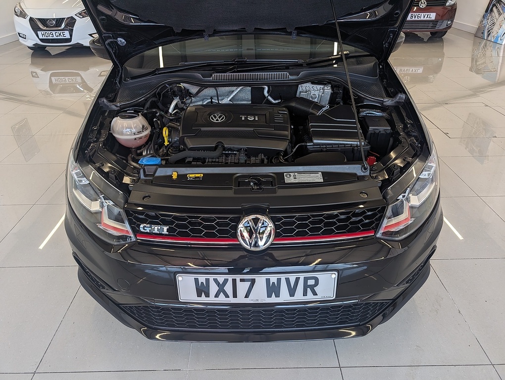 Volkswagen Polo Tsi Bluemotion Tech Gti Black #5