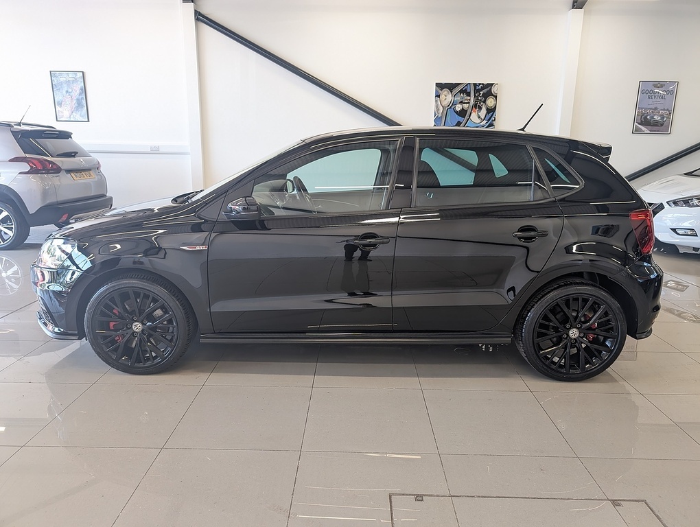 Volkswagen Polo Tsi Bluemotion Tech Gti Black #3