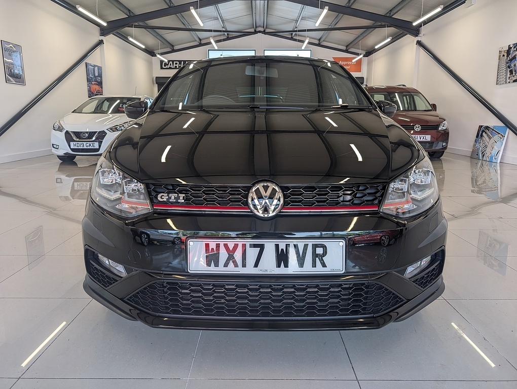Volkswagen Polo Tsi Bluemotion Tech Gti Black #4