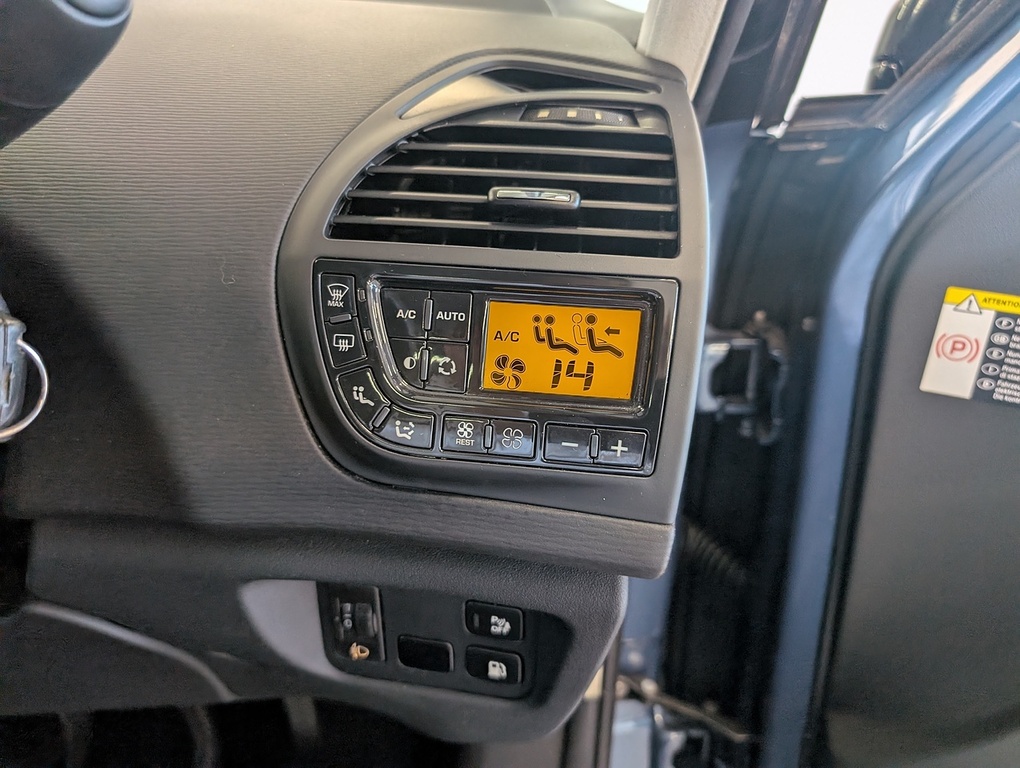 Citroen C4 Picasso Mpv E Red #15