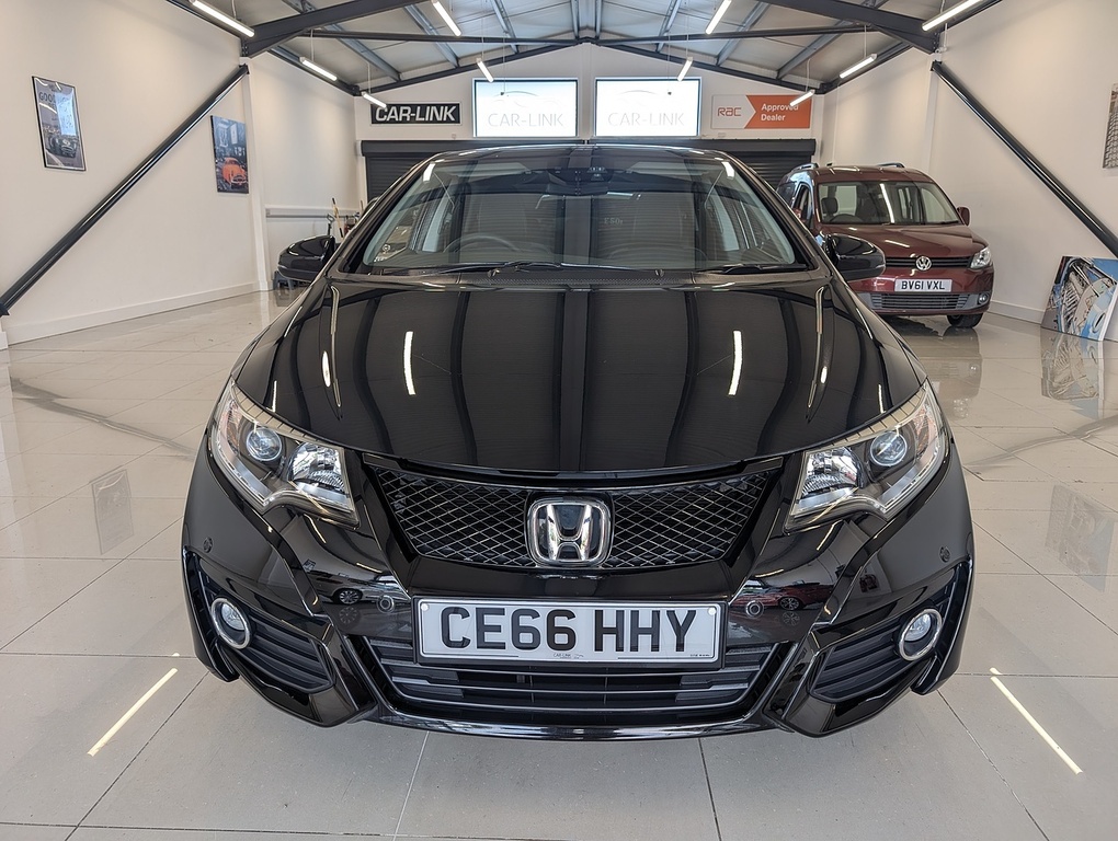 Honda Civic I-vtec Se Plus Black #4